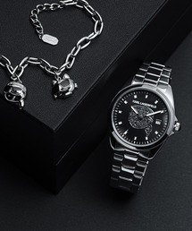 KARL LAGERFELD（カールラガーフェルド）の「「KARL LAGERFELD/カール・ラガーフェルド」ラウンド エッセンシャル - スペシャル ボックス - ブラック クリスタル ダイヤモンドダスト アイコン ダイヤル シルバー ブレスレット & カール+シュペット チャーム ブレスレット（アナログ腕時計・レディース）」