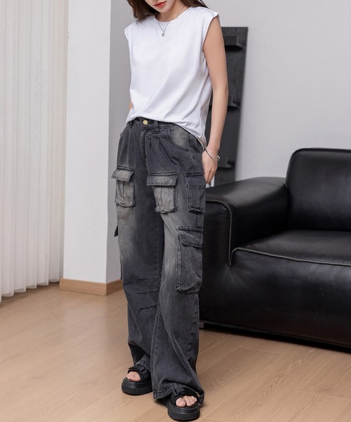 DAY CLOSET(デイ クローゼット)の「レディース 旬のY2K。ヴィンテージ加工ボリュームカーゴワイドデニムパンツ(デニムパンツ・レディース・ブラック/ブルー系その他・XL/M/S/L)」の8枚目の写真