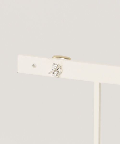 LAH(エルエーエイチ)の「シングルピアス(ピアス(片耳用)・レディース・イエローゴールド・ONE SIZE)」の2枚目の写真