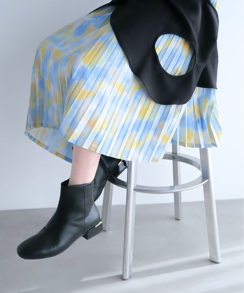 enchanted(エンチャンテッド)の「晴雨兼用アクセントヒールサイドジップショートブーツ(レインシューズ・レディース・グレー/ブラック・22.5/24.5/24/23.5/23)」の15枚目の写真