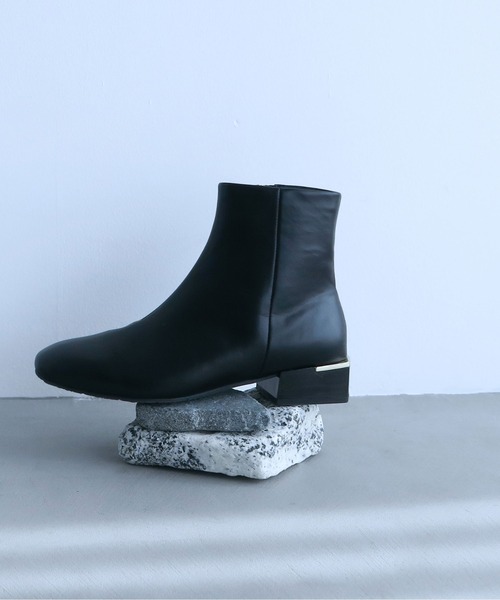 enchanted(エンチャンテッド)の「晴雨兼用アクセントヒールサイドジップショートブーツ(レインシューズ・レディース・グレー/ブラック・22.5/24.5/24/23.5/23)」の16枚目の写真