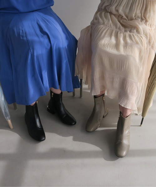 enchanted(エンチャンテッド)の「晴雨兼用アクセントヒールサイドジップショートブーツ(レインシューズ・レディース・グレー/ブラック・22.5/24.5/24/23.5/23)」の14枚目の写真