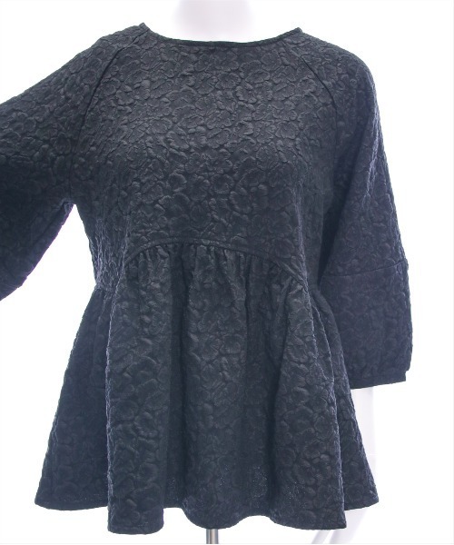 CLEAR BASIC（クリアベーシック）の「フクレジャガードペプラムブラウス[スタイルアップ シンプル 骨格ナチュラル]≪SS新作≫（シャツ/ブラウス・レディース・サックスブルー/ブラック/オフホワイト・F）」の16枚目の写真