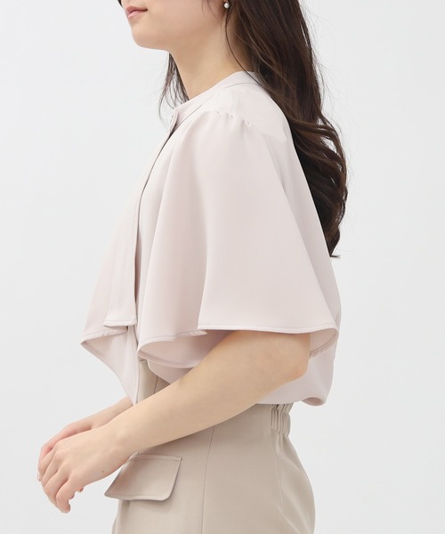 TRUDEA(トルディア)の「【UVカット,防汚加工,ウォッシャブル,防シワ】マルチファンクションアシメボウタイ半袖ブラウス(シャツ/ブラウス・レディース・グレイッシュベージュ/ピンクベージュ/ライトグレー/ホワイト/ホワイト×ネイビー・SMALL/MEDIUM/LARGE)」の20枚目の写真