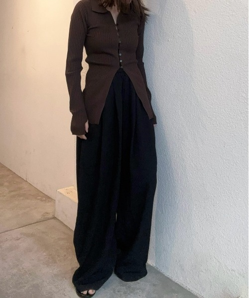 Reurie'(レウリィ)の「ワイドナイロンパンツ/wide nylon pants(aki select) ロング丈 オーバーサイズ リラクシー カジュアル ストリート Y2K きれいめ 韓国(カーゴパンツ・レディース・ブラック/アイボリー・FREE)」の8枚目の写真