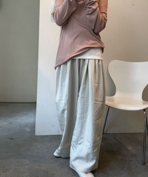 Reurie'(レウリィ)の「ワイドナイロンパンツ/wide nylon pants(aki select) ロング丈 オーバーサイズ リラクシー カジュアル ストリート Y2K きれいめ 韓国(カーゴパンツ・レディース・ブラック/アイボリー・FREE)」の15枚目の写真