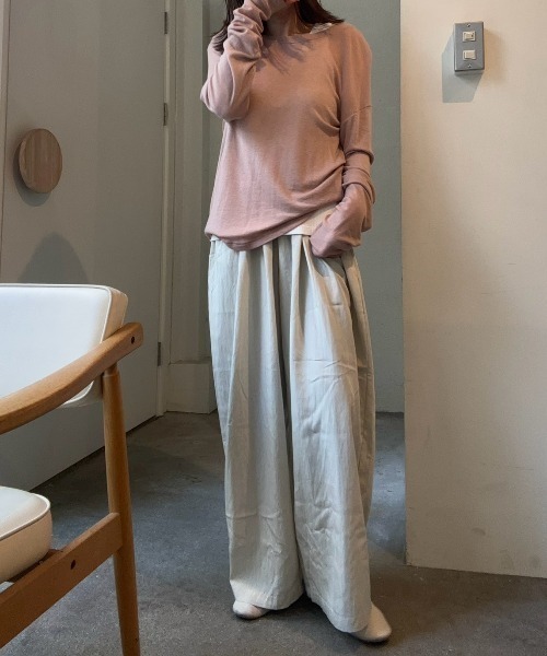 Reurie'(レウリィ)の「ワイドナイロンパンツ/wide nylon pants(aki select) ロング丈 オーバーサイズ リラクシー カジュアル ストリート Y2K きれいめ 韓国(カーゴパンツ・レディース・ブラック/アイボリー・FREE)」の17枚目の写真