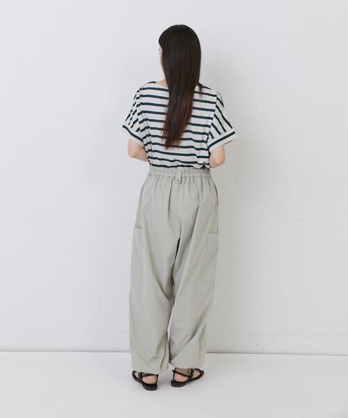 conges payes ADIEU TRISTESSE(コンジェ ペイエ アデュートリステス)の「【1月ベストセラーブランド内2位】【1月お気に入り登録ブランド内1位】【FAVE】【接触冷感】イージーカーゴパンツ(その他パンツ・レディース・ライトベージュ/ダークラベンダー/ブラック/モカ・M/L)」の7枚目の写真