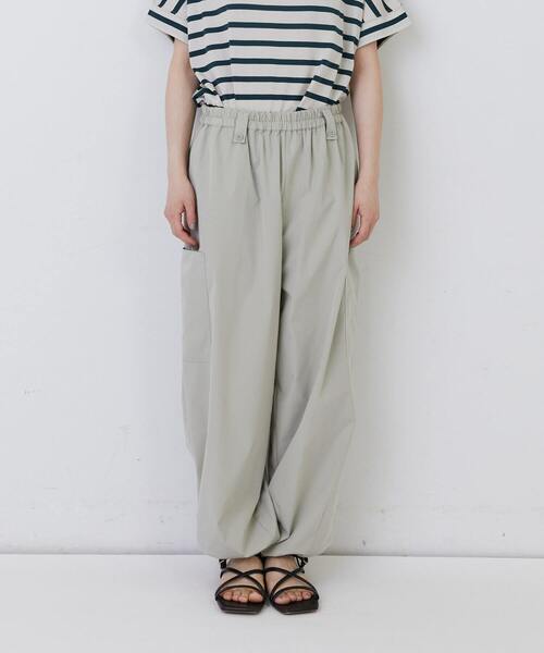 conges payes ADIEU TRISTESSE(コンジェ ペイエ アデュートリステス)の「【1月ベストセラーブランド内2位】【1月お気に入り登録ブランド内1位】【FAVE】【接触冷感】イージーカーゴパンツ(その他パンツ・レディース・ライトベージュ/ダークラベンダー/ブラック/モカ・M/L)」の10枚目の写真