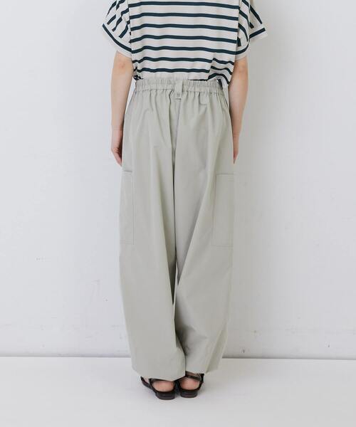 conges payes ADIEU TRISTESSE(コンジェ ペイエ アデュートリステス)の「【1月ベストセラーブランド内2位】【1月お気に入り登録ブランド内1位】【FAVE】【接触冷感】イージーカーゴパンツ(その他パンツ・レディース・ライトベージュ/ダークラベンダー/ブラック/モカ・M/L)」の12枚目の写真