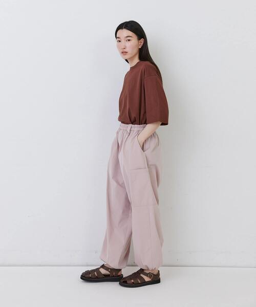 conges payes ADIEU TRISTESSE(コンジェ ペイエ アデュートリステス)の「【1月ベストセラーブランド内2位】【1月お気に入り登録ブランド内1位】【FAVE】【接触冷感】イージーカーゴパンツ(その他パンツ・レディース・ライトベージュ/ダークラベンダー/ブラック/モカ・M/L)」の14枚目の写真