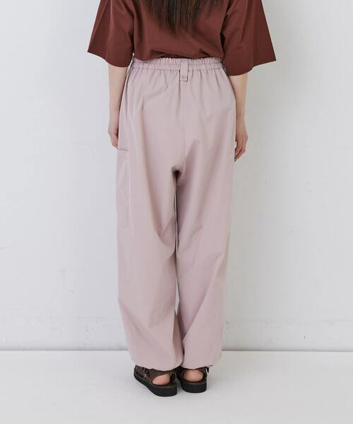 conges payes ADIEU TRISTESSE(コンジェ ペイエ アデュートリステス)の「【1月ベストセラーブランド内2位】【1月お気に入り登録ブランド内1位】【FAVE】【接触冷感】イージーカーゴパンツ(その他パンツ・レディース・ライトベージュ/ダークラベンダー/ブラック/モカ・M/L)」の20枚目の写真