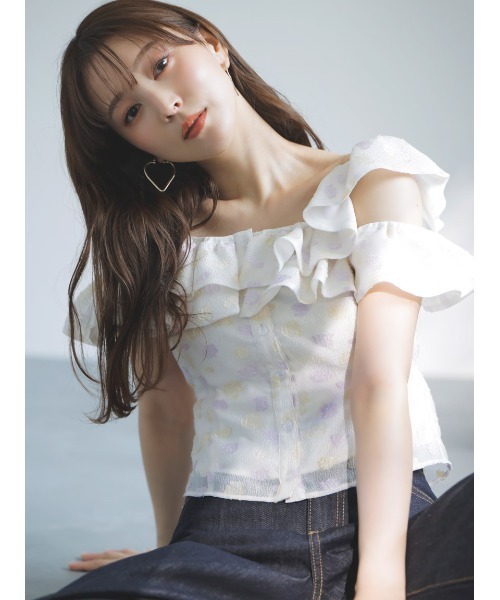 SNIDEL（スナイデル）の「ハートフープピアス（ピアス（両耳用）・レディース・シルバー/ゴールド・FREE）」の10枚目の写真