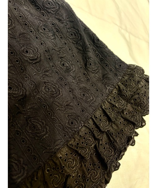 PAIN(ペイン)の「ローズコットンレースタックミニスカート(スカート・レディース・ホワイト/ブルー/ブラック・FREE)」の7枚目の写真