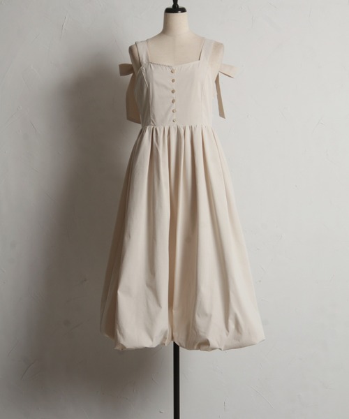tocco closet(トッコ クローゼット)の「【ZOZO限定】ショルダーバックリボンバルーンジャンパースカート(ジャンパースカート・レディース・アイボリー/ブラック/グレイッシュベージュ・M)」の7枚目の写真