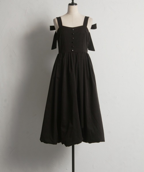 tocco closet(トッコ クローゼット)の「【ZOZO限定】ショルダーバックリボンバルーンジャンパースカート(ジャンパースカート・レディース・アイボリー/ブラック/グレイッシュベージュ・M)」の8枚目の写真