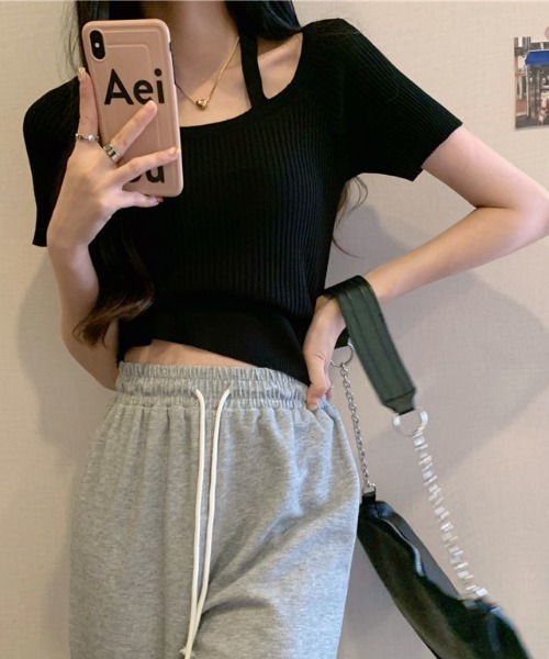 deux amour(ドゥーザムール)の「クロスバインダー半袖リブニットトップス(ニット/セーター・レディース・ブラック/ピンク/ホワイト・FREE)」の5枚目の写真