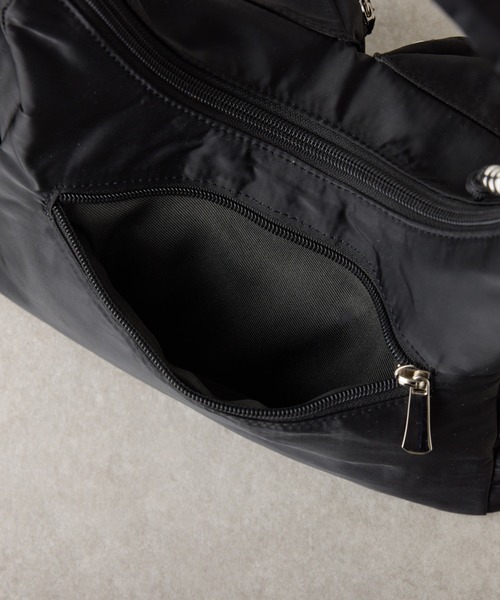 COLLAGE GALLARDAGALANTE（コラージュガリャルダガランテ）の「ダブルポケットビジューバッグ（ショルダーバッグ・レディース・ブラック/ベージュ・FREE）」の15枚目の写真