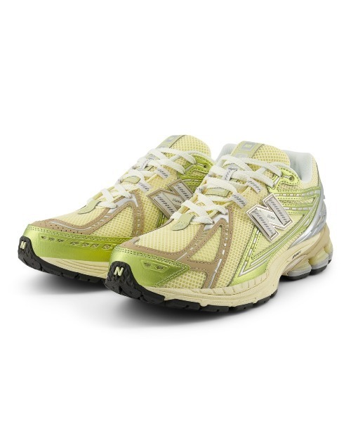 NEW BALANCE(ニューバランス)の「New Balance U1906R(ニューバランス U1906R)(スニーカー・メンズ・イエロー系・24.5cm/24cm/23.5cm/23cm/28.5cm/28cm/27.5cm/27cm/26cm/25.5cm/25cm/26.5cm/29cm)」の1枚目の写真