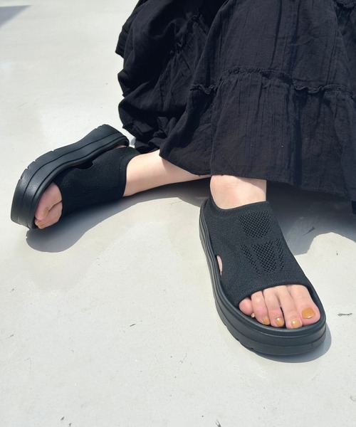 ORiental TRaffic(オリエンタルトラフィック)の「【Fit meサンダル】 サイド オープン ニット 厚底 サンダル /55207(サンダル・レディース・ブラック・S/M/L/LL)」の17枚目の写真