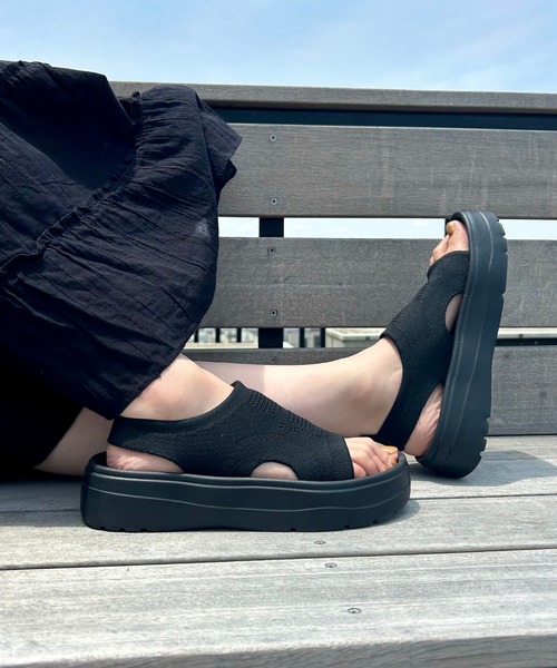 ORiental TRaffic(オリエンタルトラフィック)の「【Fit meサンダル】 サイド オープン ニット 厚底 サンダル /55207(サンダル・レディース・ブラック・S/M/L/LL)」の19枚目の写真