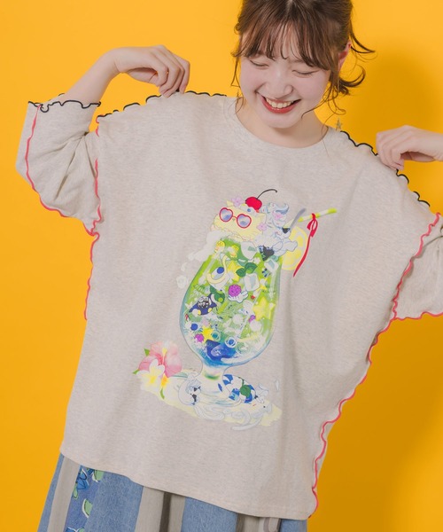 ScoLar(スカラー)の「152674:配色メロウステッチ クリームソーダ柄Tシャツ(Tシャツ/カットソー・レディース・ブルー/ブラック/ピンク/オートミール・M)」の12枚目の写真