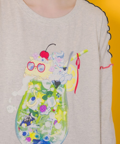 ScoLar(スカラー)の「152674:配色メロウステッチ クリームソーダ柄Tシャツ(Tシャツ/カットソー・レディース・ブルー/ブラック/ピンク/オートミール・M)」の13枚目の写真