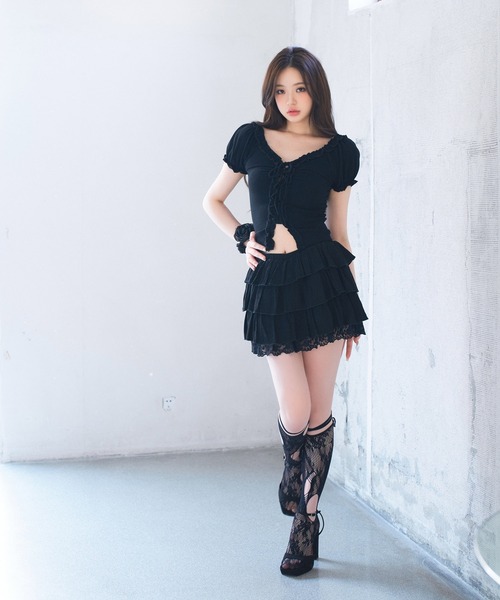 VEILA(ヴェイラ)の「裏地付きのレースティアードミニスカート(スカート・レディース・ブラック・フリー)」の14枚目の写真