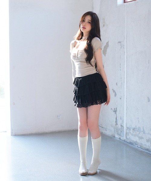 VEILA(ヴェイラ)の「裏地付きのレースティアードミニスカート(スカート・レディース・ブラック・フリー)」の16枚目の写真