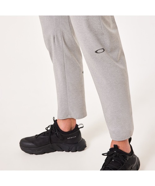 OAKLEY(オークリー)の「オークリー EN MULTI TYPE-03 TAPERED PANTS/テーパードパンツ/ストレッチ/ スポーツ・トレーニング/吸汗速乾 / MENS /メンズ / OAKLEY(その他パンツ・メンズ・ブラック系その他/グレー/ブラウン・L/M/S/XL/XS)」の14枚目の写真
