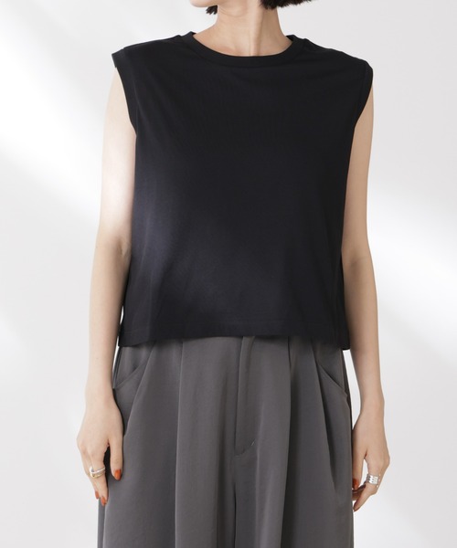 NANO universe（ナノユニバース）の「吸水速乾抗菌防臭ノースリーブトップス（Tシャツ/カットソー・レディース・ブラック/ライトグレー/ホワイト・FREE）」の18枚目の写真