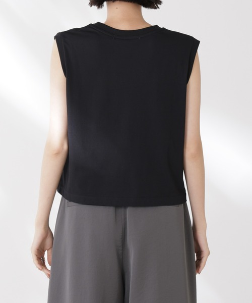 NANO universe（ナノユニバース）の「吸水速乾抗菌防臭ノースリーブトップス（Tシャツ/カットソー・レディース・ブラック/ライトグレー/ホワイト・FREE）」の16枚目の写真