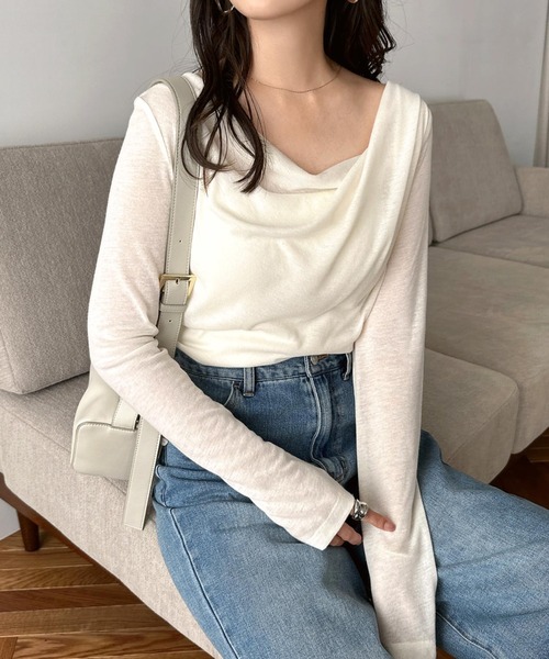 andme(アンドミー)の「ドレープネックオフショルダーシアートップス(Tシャツ/カットソー・レディース・アイボリー/ブラック/チャコールグレー・L/M)」の9枚目の写真