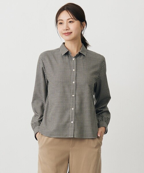 J.PRESS(ジェイプレス)の「サイロチェック シャツ(シャツ/ブラウス・レディース・ベージュ系3/アイボリー系3・T13/T15)」の2枚目の写真