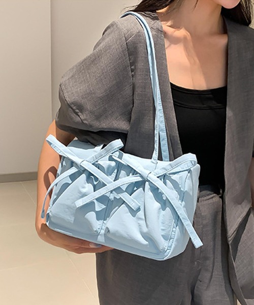 aimoha(アイモハ)の「【B.A.G.】リボンショルダーバッグ(ショルダーバッグ・レディース・ピンク/ブルー/オフホワイト/ベージュ/ブラック・FREE)」の4枚目の写真