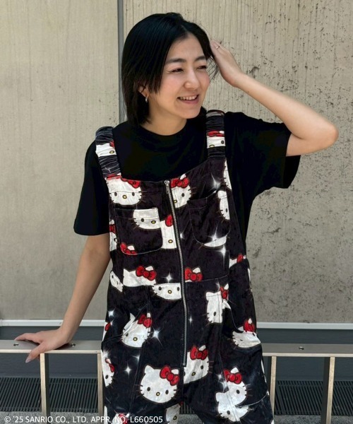 セール】【HELLO KITTY】KILA KILA VELOUR サロペット（サロペット