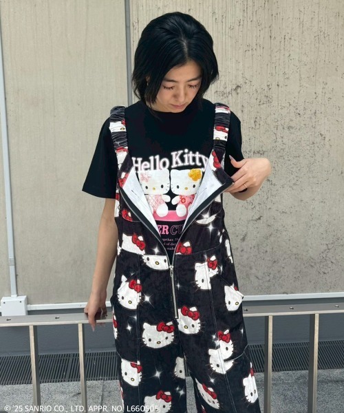 Candy Stripper(キャンディストリッパー)の「【HELLO KITTY】KILA KILA VELOUR サロペット(サロペット/オーバーオール・レディース・ピンク/ブラック・FREE)」の16枚目の写真