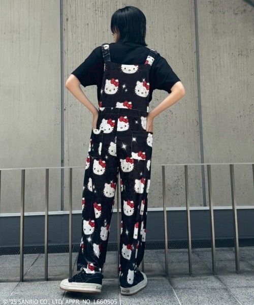 セール】【HELLO KITTY】KILA KILA VELOUR サロペット（サロペット