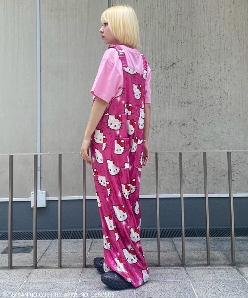 セール】【HELLO KITTY】KILA KILA VELOUR サロペット（サロペット