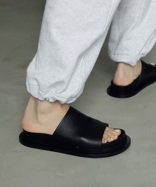 anuke（アンヌーク）の「[anuke/アンヌーク] ドローストリング スウェットパンツ（その他パンツ・レディース・ブラック/グレー・36）」の16枚目の写真