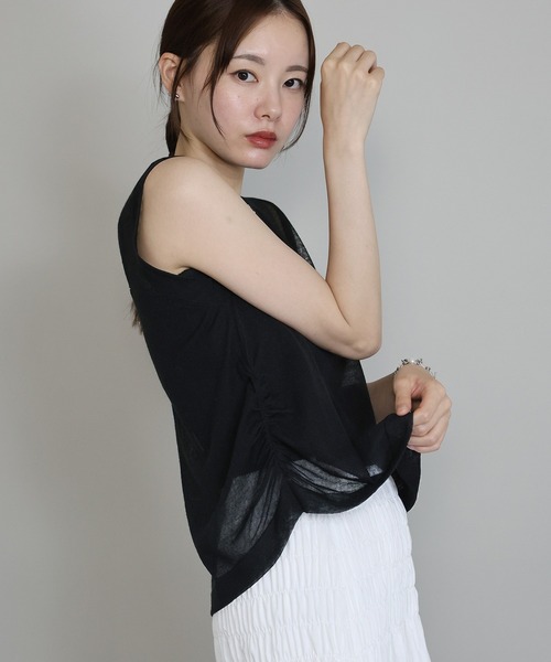 J by blue(ジェイバイブルー)の「麻混ギャザーシアーニット(タンクトップ・レディース・ブラック/アイボリー/ブラウン・MEDIUM)」の21枚目の写真