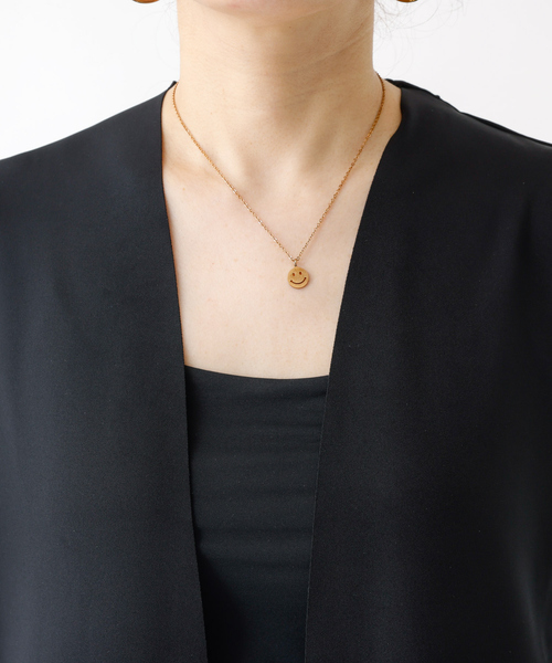 DESIGNWORKS（デザインワークス）の「カットオフロンクジレ（ベスト・レディース・ブラック/アイボリー・フリー）」の7枚目の写真