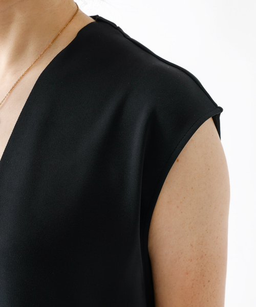 DESIGNWORKS（デザインワークス）の「カットオフロンクジレ（ベスト・レディース・ブラック/アイボリー・フリー）」の5枚目の写真