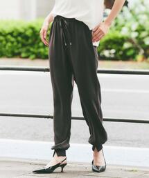 UNTITLED（アンタイトル）の「【吸水速乾/ウエストゴム】バックサテン ジョグパンツ（その他パンツ）」