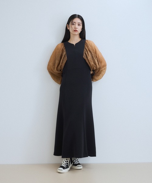 ADAM ET ROPE'（アダムエロペ）の「シアースリーブコンビドレス（ドレス・レディース・ブラック系その他2/ブラック/ブルー系その他・38/36）」の10枚目の写真