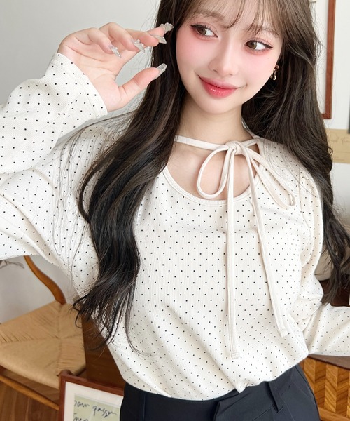 moment+(モーメントプラス)の「ドットプリントバレエコアパフスリーブ長袖カットソー(Tシャツ/カットソー・レディース・ブラック系その他/ホワイト系その他・L/M)」の15枚目の写真