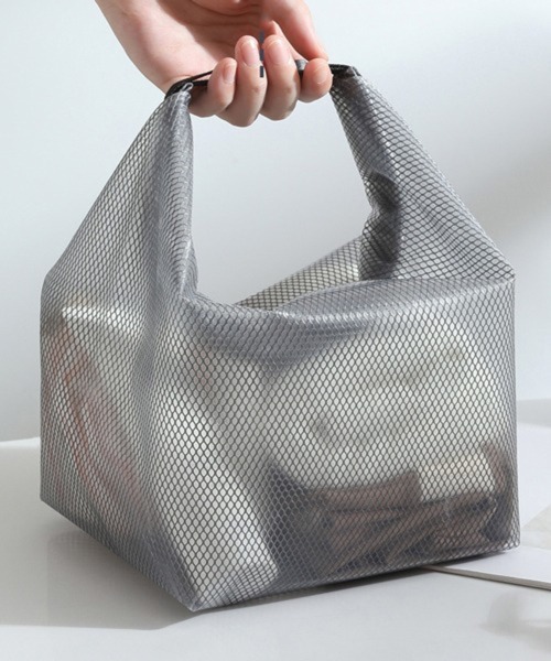 Pochi Pouch(ポチポーチ)の「Pochi Pouch/【3サイズ展開】メッシュ&クリア 防水 ドライ バッグ(エコバッグ/サブバッグ・レディース・グレー/ホワイト・SMALL/MEDIUM/LARGE)」の6枚目の写真