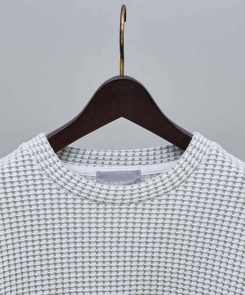 ABAHOUSE GRAY（アバハウスグレイ）の「【立体ビッグワッフル】 長袖Tシャツ（Tシャツ/カットソー・メンズ・ブラック/ホワイト/グレイッシュベージュ/グレイッシュブルー・46/48）」の8枚目の写真