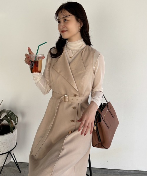 Cherie chuu(シェリーチュウ)の「【megumi企画】ノースリロングジレワンピ/Cherie chuu(ワンピース・レディース・アイボリー/ベージュ/グレー・SMALL/MEDIUM)」の3枚目の写真