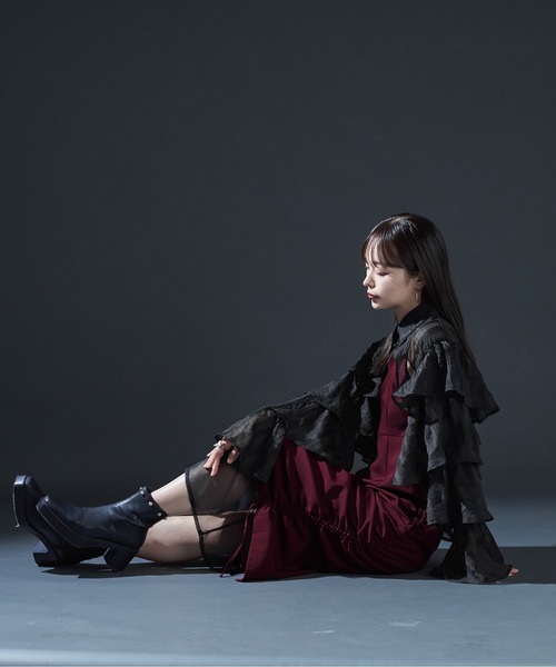Ellno de Mavie（エルノデメヴィ）の「フリルスリーブチャイナボレロ 